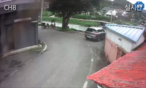 Camera 8 - Rear parking lot